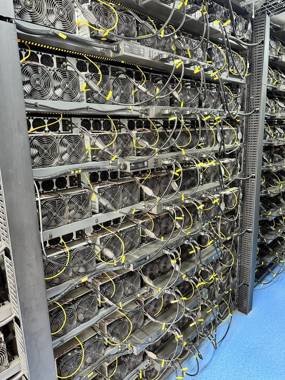 Bitmain Set To Ship Bitcoin Antminer T21 In January 2024