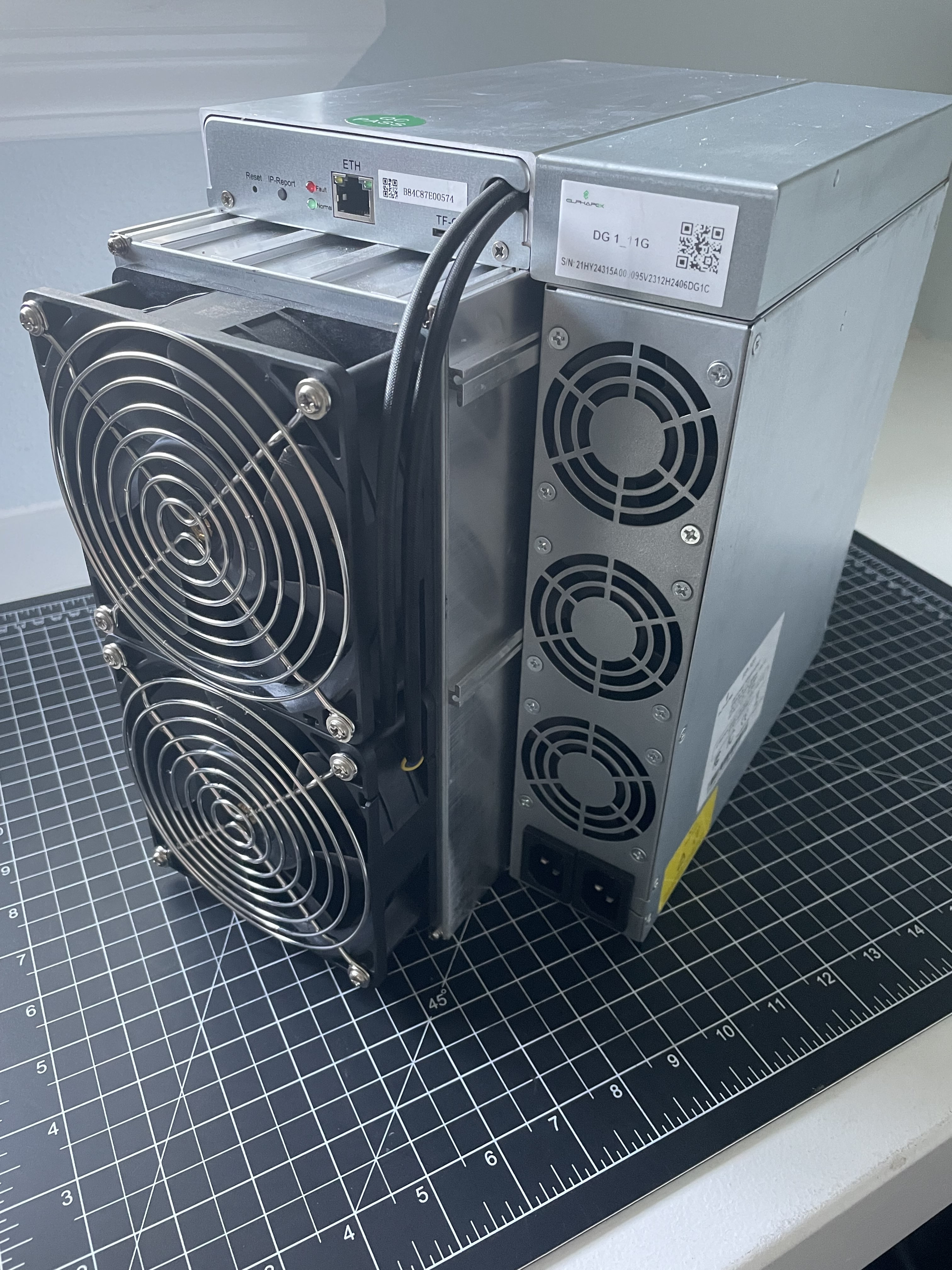 ElphaPex DG1 and DG1+ ASIC Miner Testing and Review